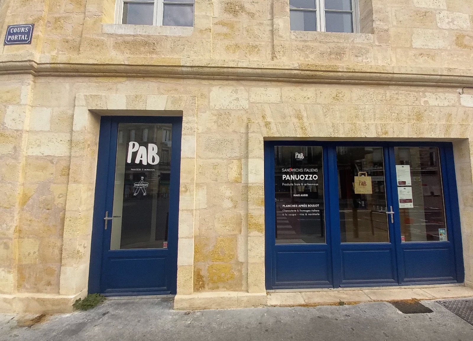 La façade de PAB, cours Portal